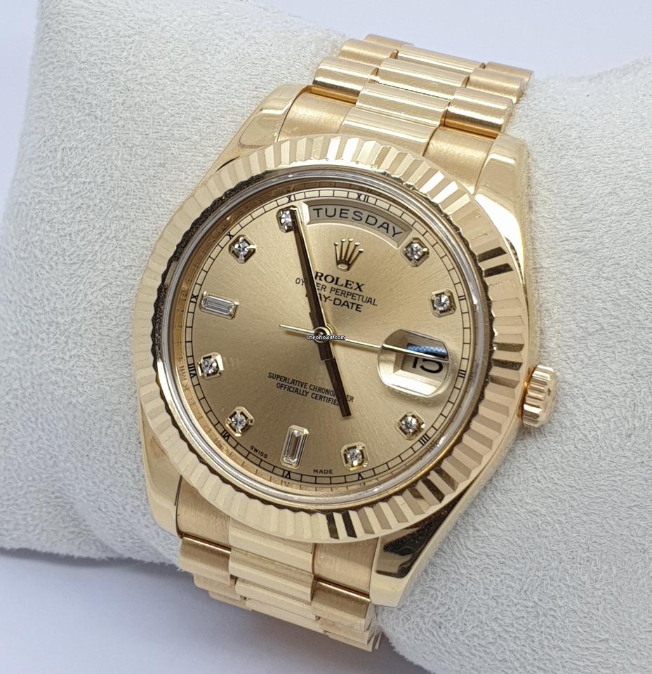 Rolex Day Date Yellow Gold Fluted Bezel Champagne Diamond Dial Watch 218238