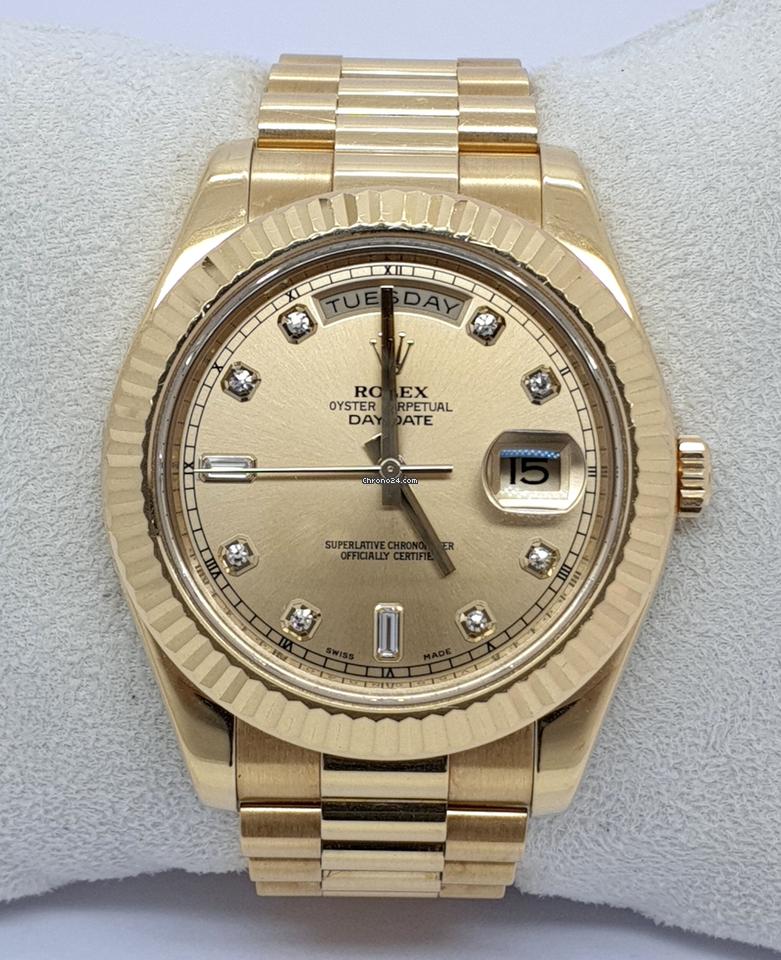 Rolex Day Date Yellow Gold Fluted Bezel Champagne Diamond Dial Watch 218238